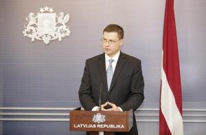 Домбровскис уже не обещает ранее заявленного понижения налогов