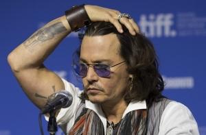 Актер Джонни Депп признался, что ослеп на один глаз