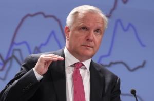 Комиссар ЕС: евро - тяжело давшееся Латвии достижение