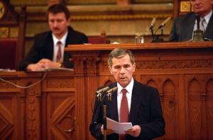 Умер Дьюла Хорн - венгр, сломавший железный занавес