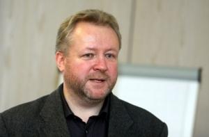 Демограф: Латвии не избежать 100 000 приезжих