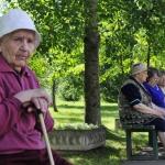 Минблаг: пенсионеры не должны получать больше работающих