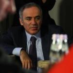 Каспаров решил не возвращаться в Россию