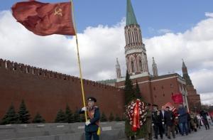 С Красной площади в Москве хотят вынести захоронения