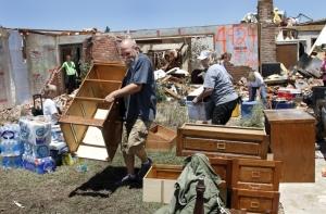 Американцы требуют за торнадо $250 млн