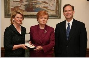 2 июля в истории Латвии: день посла США