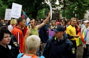 23 июля в истории Латвии: первый гей-парад