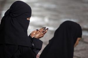 В России врач отказалась принимать пациентку-мусульманку