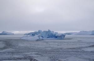 От Антарктики откололся айсберг размером с Москву
