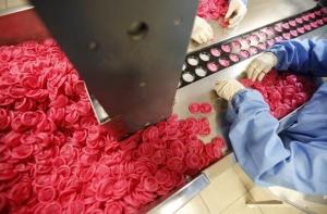 В российских аптеках перестанут продавать презервативы