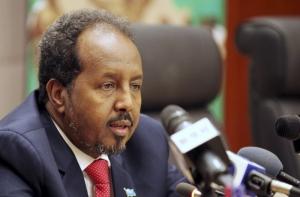 Самолет президента Сомали вспыхнул в небе