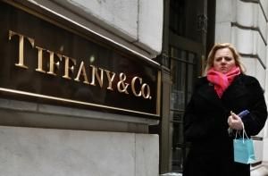 Экс-руководитель Tiffany обвиняется в краже украшений на $1,3 млн