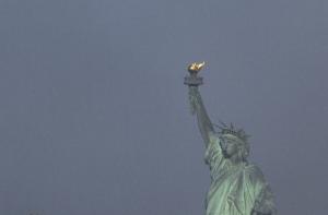 Американская Статуя Свободы вновь откроется для посетителей