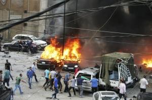 Мощный взрыв в Бейруте: десятки пострадавших, возможно, есть погибшие (ФОТО, ВИДЕО)