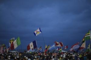 Всемирный день молодежи открылся мессой на пляже в Рио