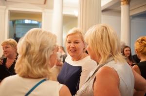 Экс-министр посочувствовала народу из-за евро