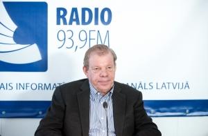 Липман: людей у власти можно купить за небольшие деньги