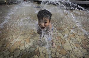 Жара доводит японцев до больницы