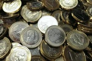 Отчеканены первые латвийские евромонеты (ФОТО)