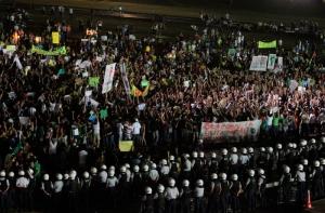 Профсоюзы Бразилии грозят новыми акциями протеста в августе