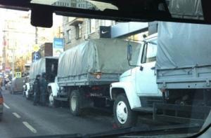 Более 130 грузовиков ожидают выезда в Россию