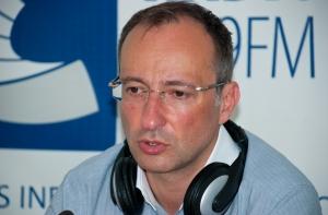 Предприниматель: премьер засиделся в своем кресле (АУДИО)