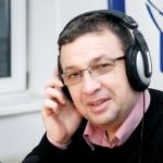 Депутат: политики внушают народу, что не в восторге от евро