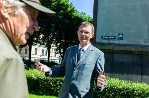 Минфин сомневается в привлекательности плавающего курса лата