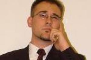 АНОНС: на радио Baltkom - глава правления Конгресса учителей Оскар Лусис