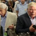 Сноуден официально запросил убежище в России