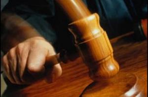 Суд обязал родителей назвать сына Марксом
