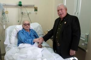 Экс-президент Польши госпитализирован