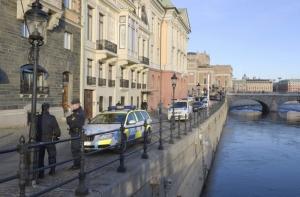 Элитную шведскую школу закрыли за пытки утюгом