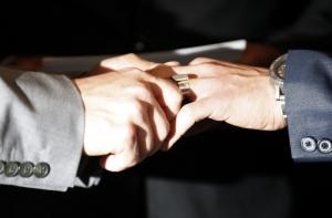 В Германии впервые обвенчали протестантскую гей-пару