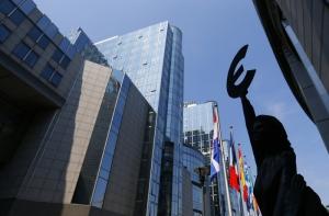 Латвийские партии назвали первых кандидатов в Европарламент