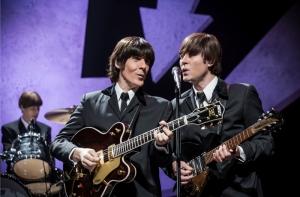 Редкие снимки Beatles показали в США