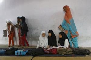 В Индии умерла девочка, заживо подожженная насильником