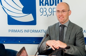 Минэкономики: слияние LMT и Lattelecom не уменьшит конкуренцию