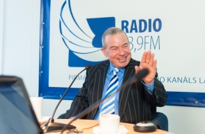 Лембергс: ответственность за «клоунаду» Спруджса несут Затлерс и Домбровскис (АУДИО)