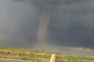 Над Райскумсом во вторник прошел смерч