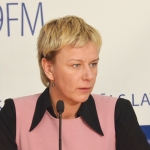 Экс-глава МВД предложила поделить вытрезвители «на троих» (АУДИО)