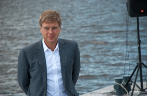 Ушаков призвал бороться с недобросовестными домоуправлениями