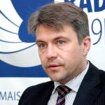 Омбудсмен возмущен выдачей Чаловского США