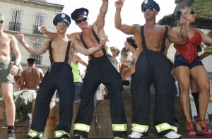 Хорватия решила легализовать однополые браки