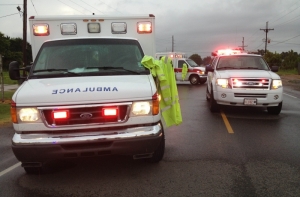 В Америке вооруженный мужчина захватил в банке троих заложников