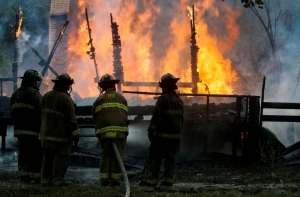 В Подмосковье пенсионерка сожгла себя в подъезде