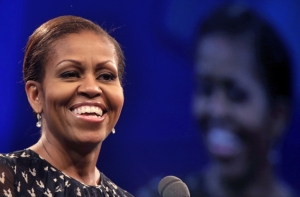 Жена Обамы обещает США женщину-президента