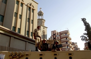 Бунтовавшие в египетской тюрьме заключенные погибли от слезоточивого газа