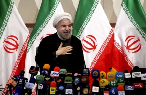 Роухани официально утвержден в должности президента Ирана