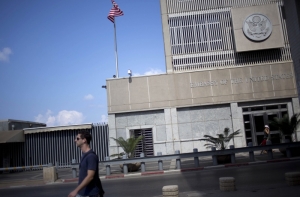 Работа 19 посольств США приостановлена до 10 августа